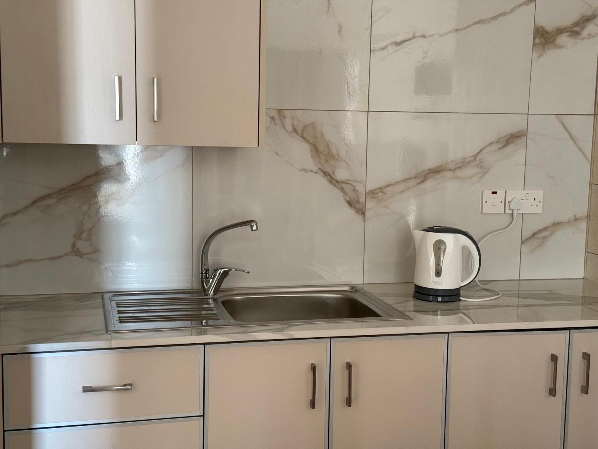 Terpsithea Apartments أيا نابا المظهر الخارجي الصورة